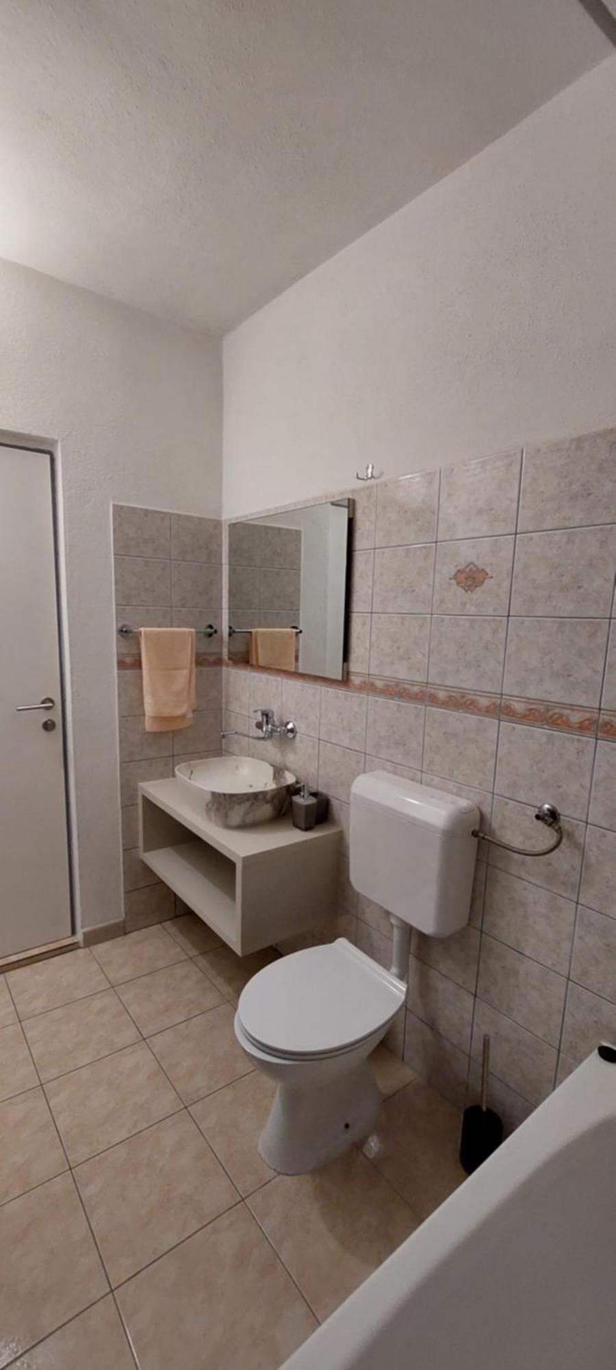 Apartments Dana Omis Exterior photo
